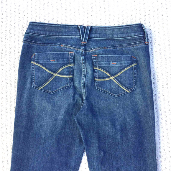 TOMMY BAHAMA Women's Jeans Straight Leg Mid Rise Blue Sz 2 Denim Blue - Picture 4 of 8